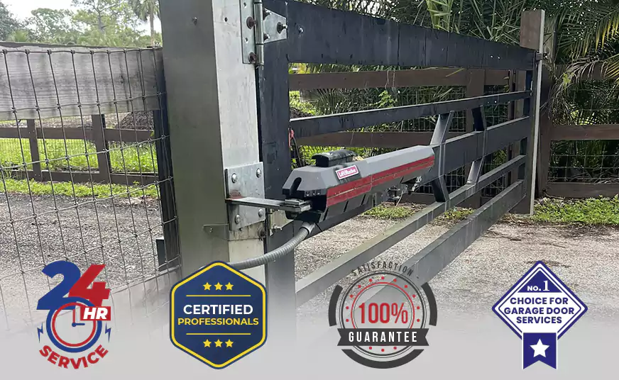 Fix Fence Gate in Greenacres, FL